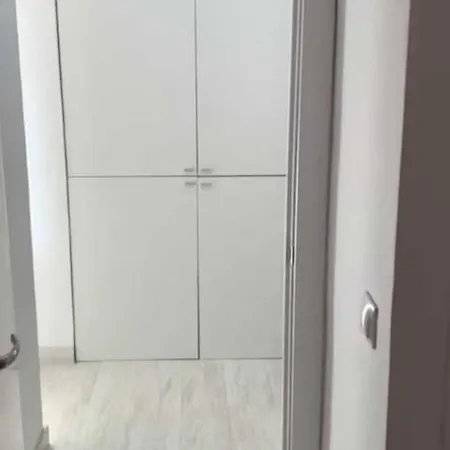 Inmobiliaria L259 *
